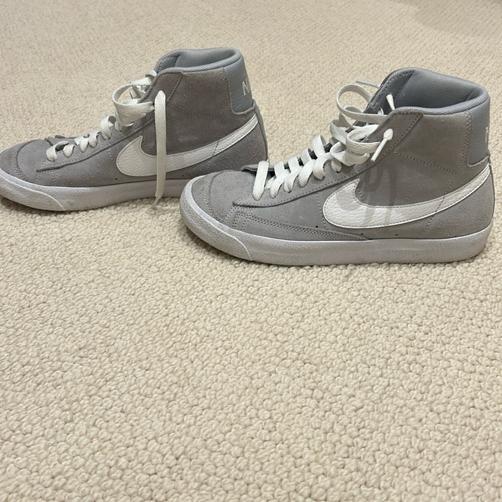Nike blazer hi top